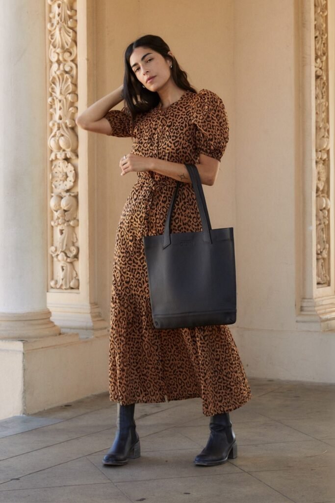 Magazine Tote